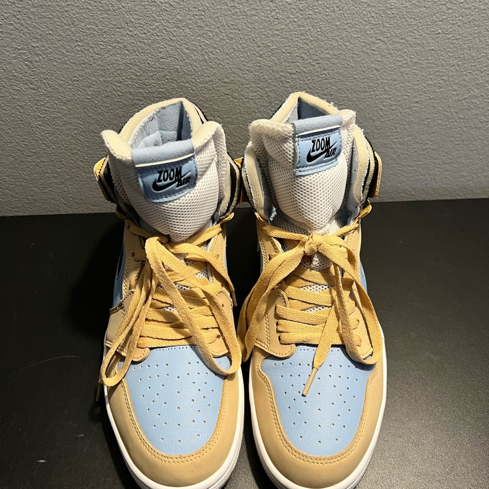 Jordan 1 - Picture 9 of 9